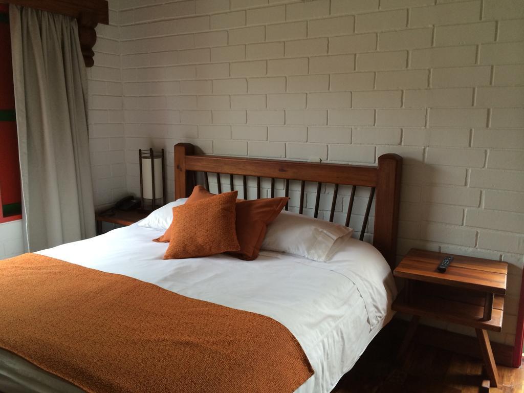 Termales El Otono Hotel La Enea Eksteriør billede A bedroom at the hotel
